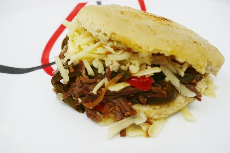 Arepa Pelúa